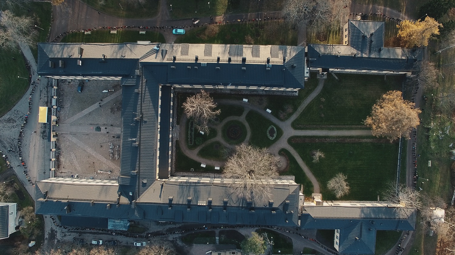 placeholder image sq