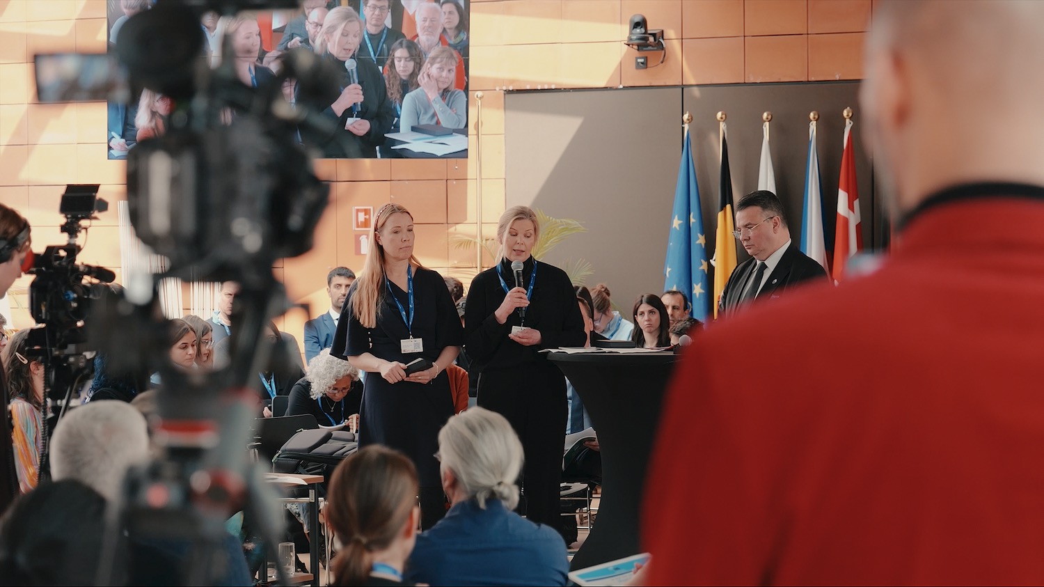 placeholder image sq