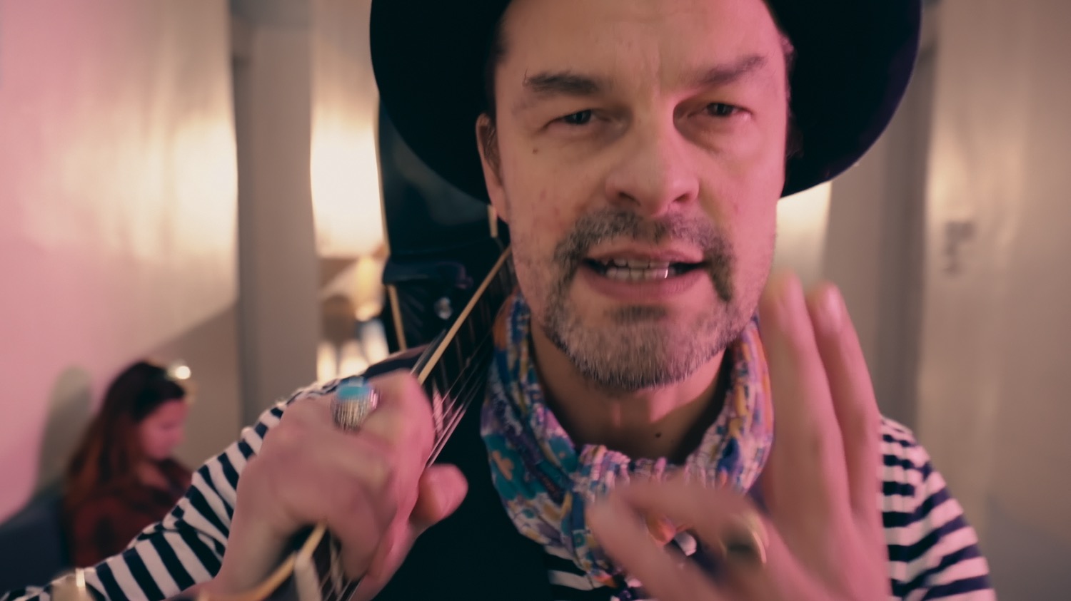 placeholder image sq